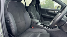 Volvo XC40 2.0 B3P Plus Dark 5dr Auto Petrol Estate